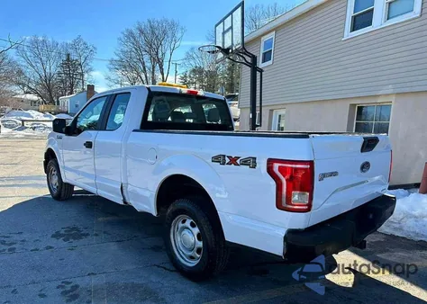 2015 Ford F150 Super Cab z USA, uszkodzony, nr VIN 1FTEX1E81FKE43731
